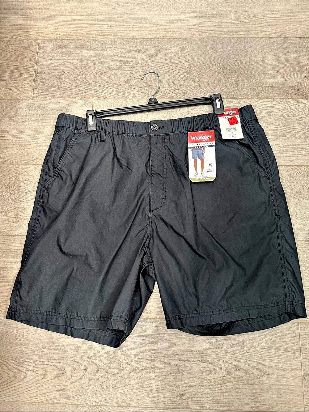 Wrangler Five Star Premium Regular Fit Men's Black Shorts Size 40 nwt